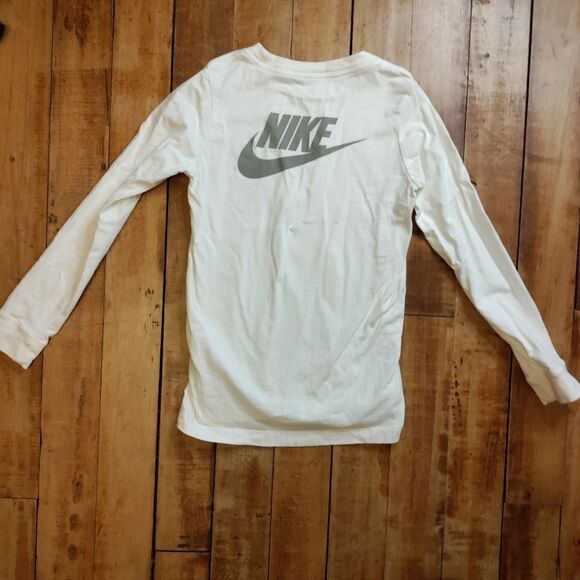 Nike long sleeve shirt small boys white cotton winter spring silver logo - Picture 5 of 6